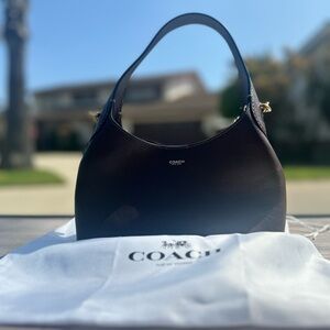 Coach Brooklyn Shoulder Bag 23